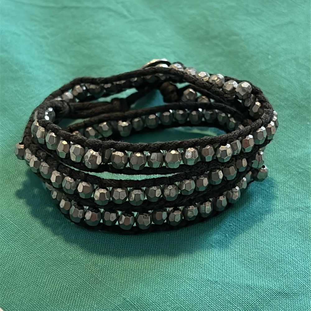 🩶 Wrap Bracelet, Fabric with Silver Tone Beads